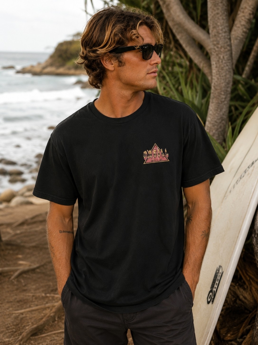 O’Neill Black Graphic Tee Shirt L Surf Skater Streetwear Grunge Minimalist